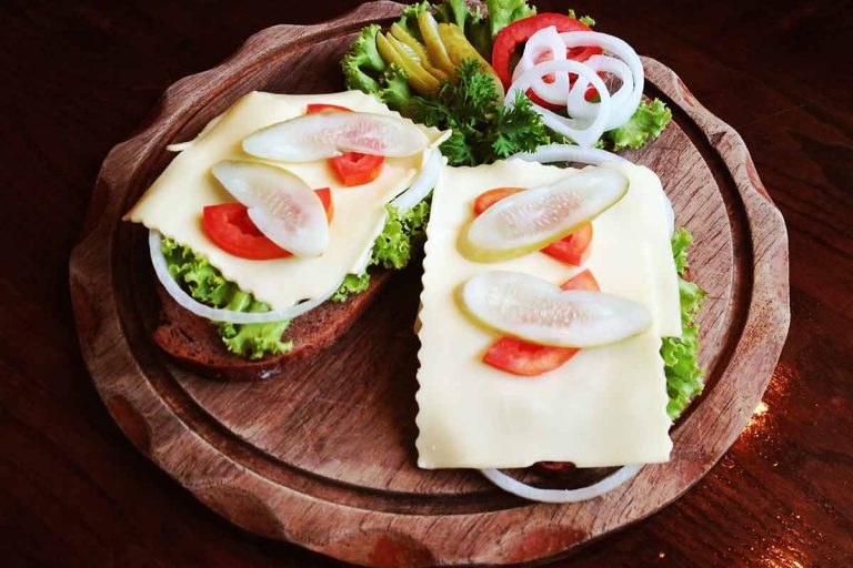 Cheese-bread-(Gouda)
