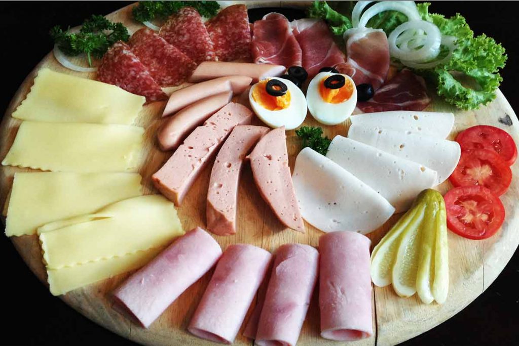 Selection-of-cold-cuts